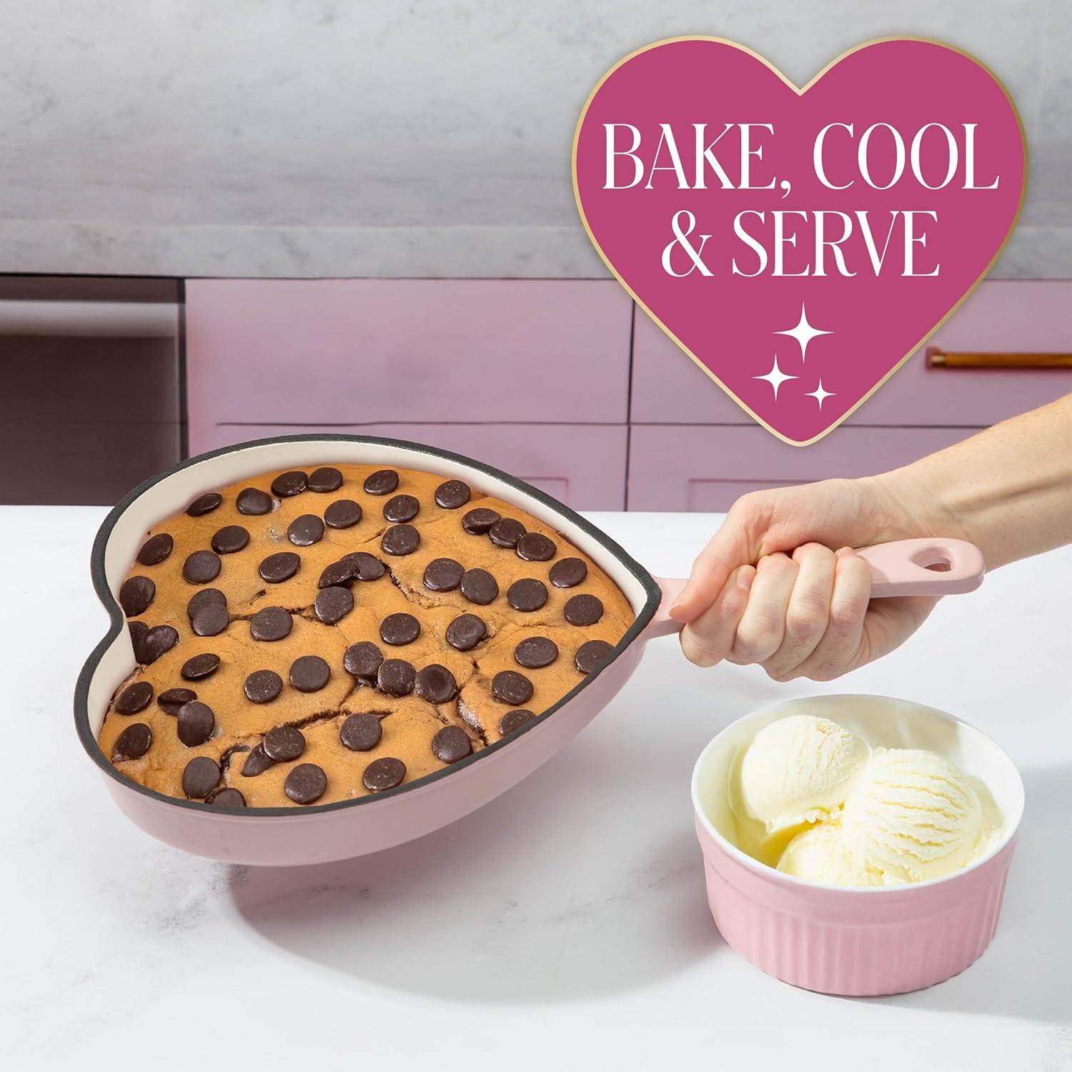 imageParis Hilton PH 10in CI Enameled Heart Pan PK